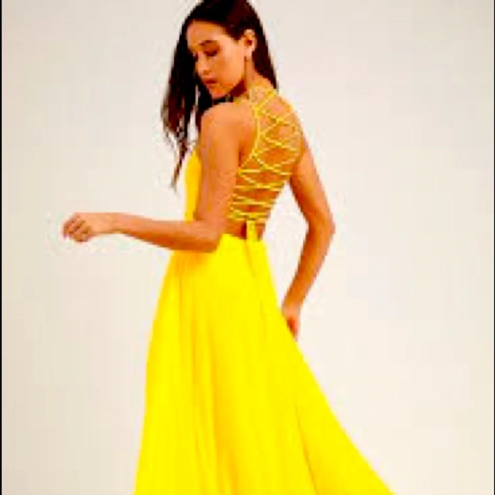 Straps to be here yellow maxi dress - Picture 1 of 3